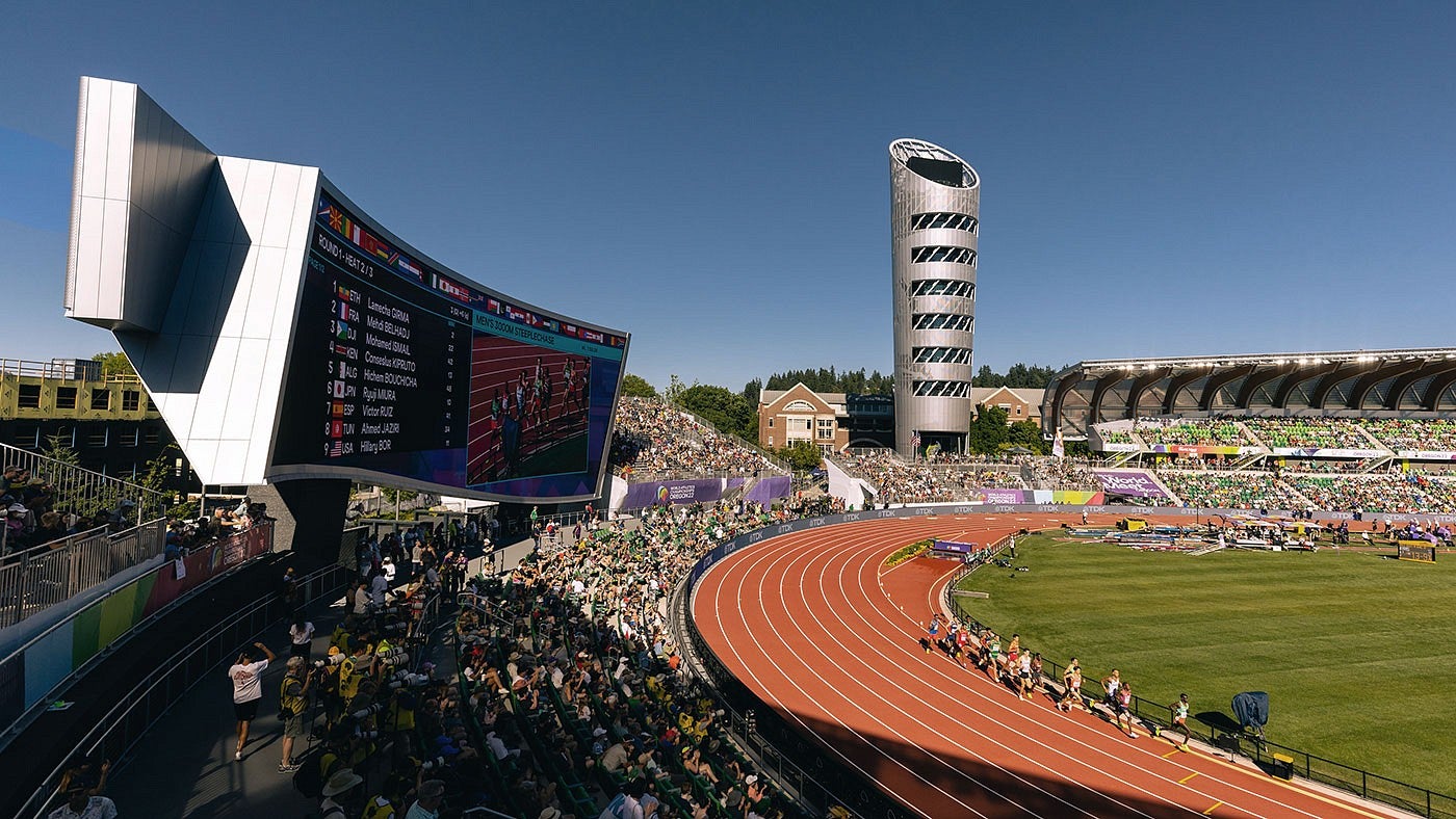 runners and spectators at Hayward Field during the World Athletics Championships