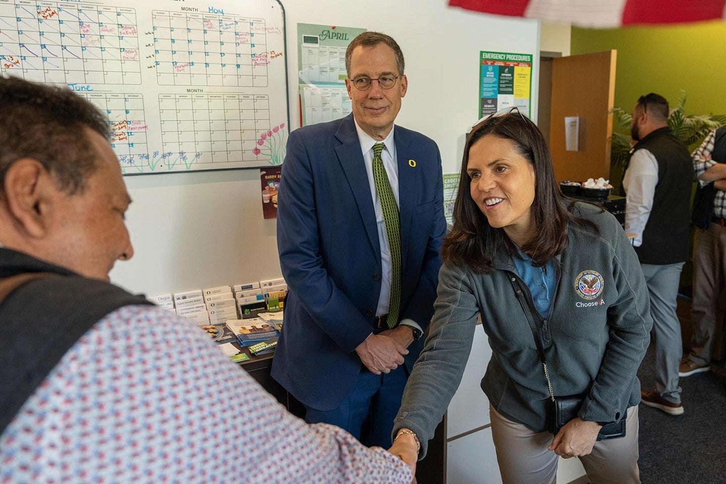 Deputy Secretary of Veterans Affairs Tanya Bradsher shaking hands during UO visit