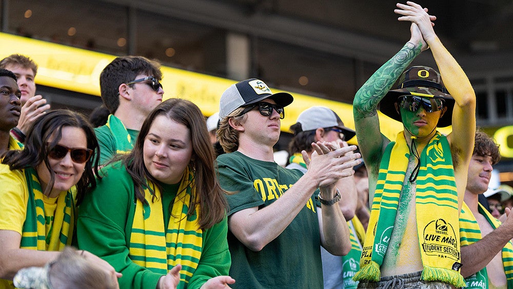 Oregon Duck fans at the Orange Bowl game