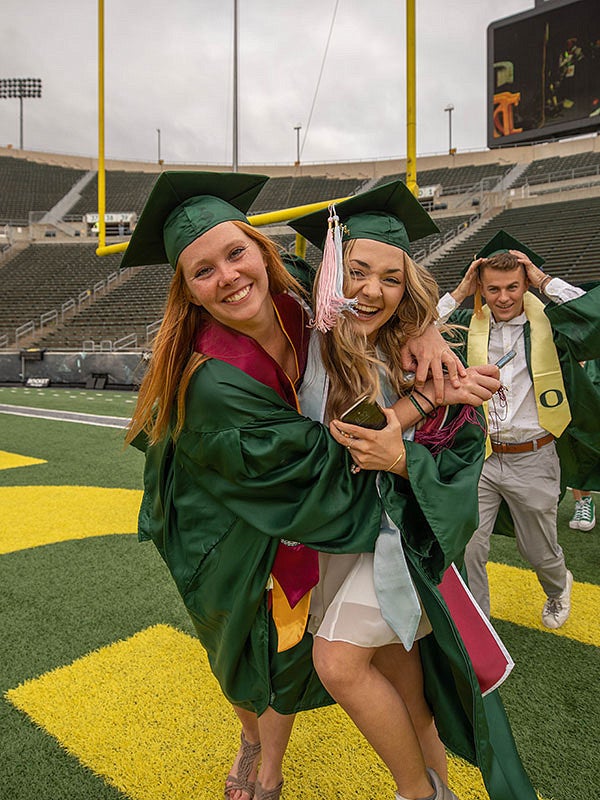 2022 UO graduation at Autzen Stadium