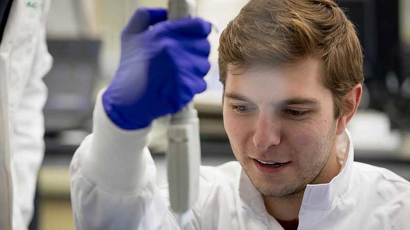 Adrian Bubie in lab