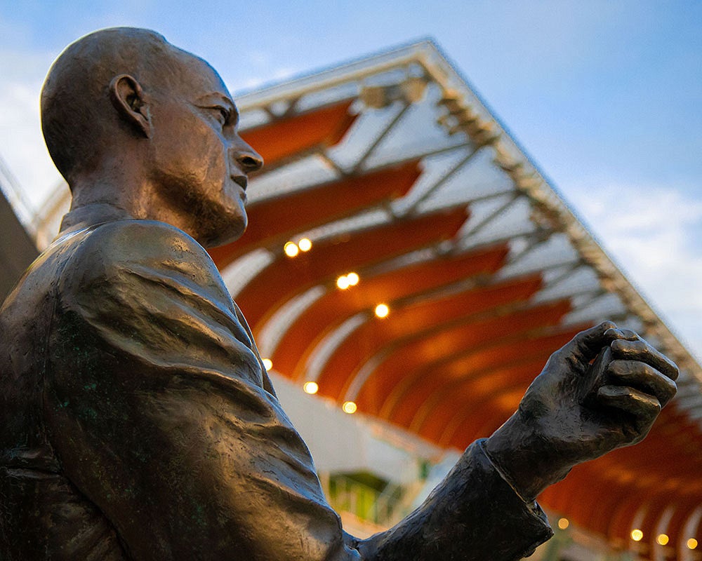 bowerman statue