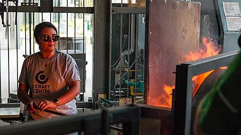 Daniela Cárdenas-Riumalló working in the Hot Shop