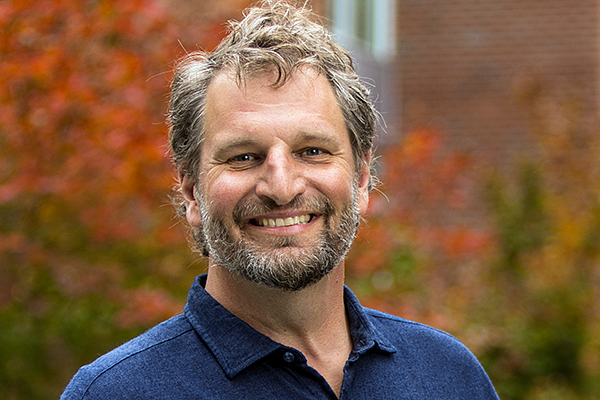 outdoor portrait of Mark Blaine