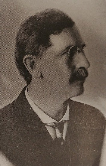 Portrait of F.G. Young from 1922 Oregana yearbook