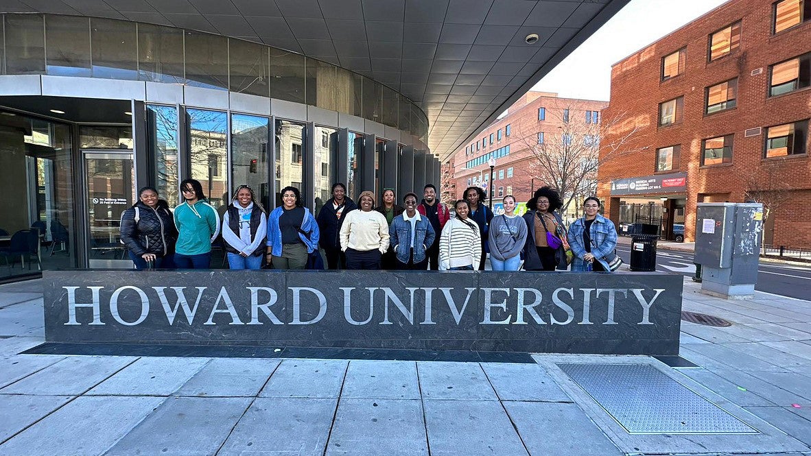 UO students visiting Howard University