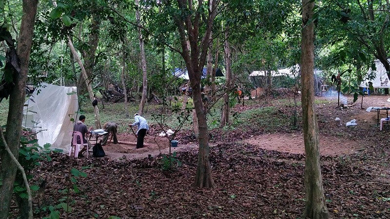 Excavating occupation mounds