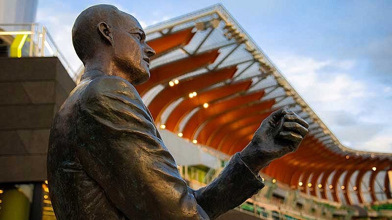 Bill Bowerman statue at the new Hayward Field