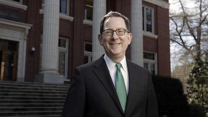 UO President Michael Schill