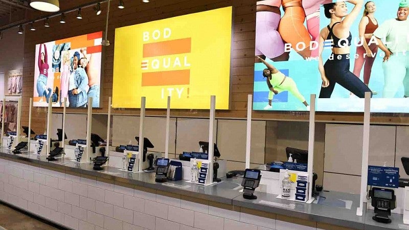 Old Navy store sign advertising new sizes