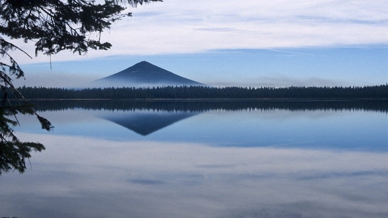 Sky and water at dawn
