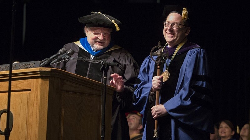 Chuck Lillis, chair of the UO Board of Trustees, with President Michael Schill