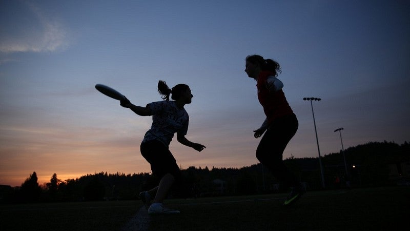 Fugue women's Ultimate team at practice