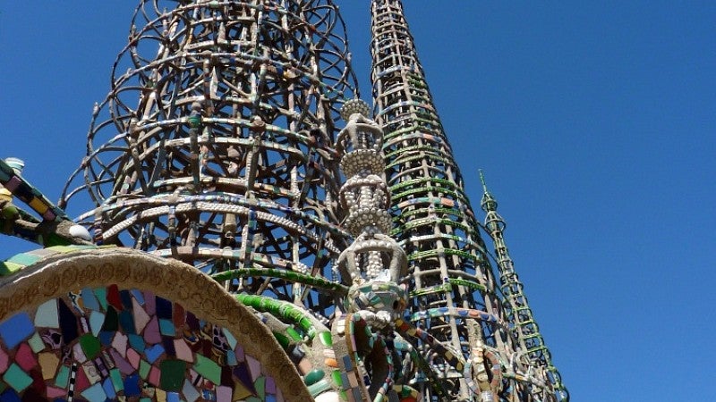 Sabato Rodia’s towers and mosaic work on south exterior wall, in Watts, California. Photograph by Daniel Wojcik. 