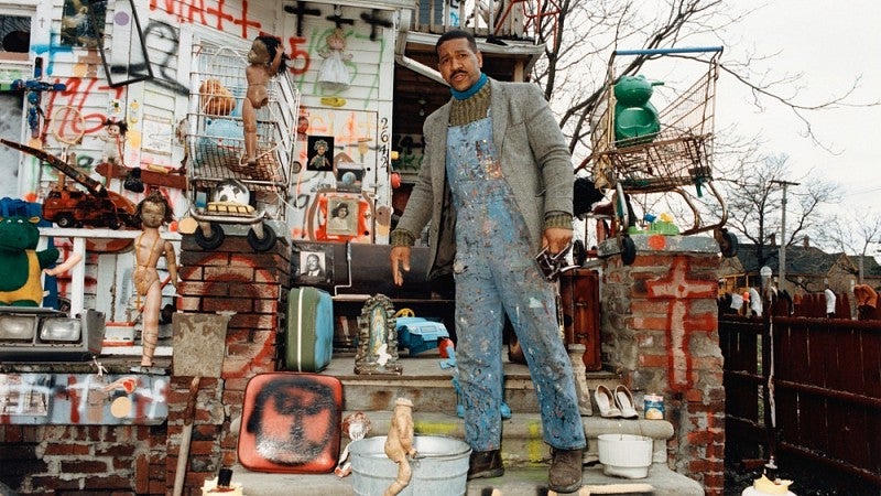 Tyree Guyton and his art environment on Heidelberg Street, Detroit, early 1990s. Photograph by Ted Degener. 