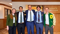 President Scholz withe University Day participants