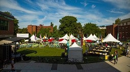 Cycle Oregon event on campus