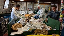 Sorting recyclables