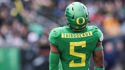 Kayvon Thibodeaux in his Duck uniform