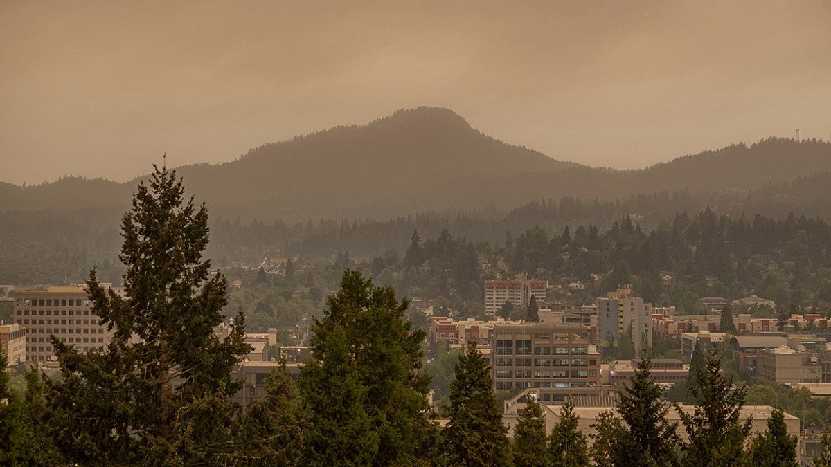 Wildfire smoke over Eugene