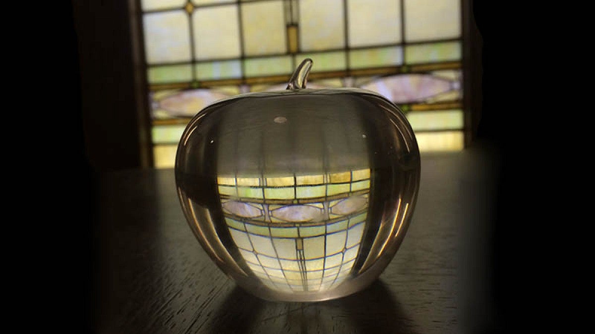 Distinguished Teaching Award glass apple