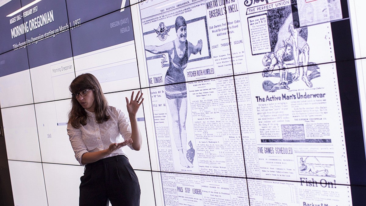 Carolina Hernandez in the Visualization Lab