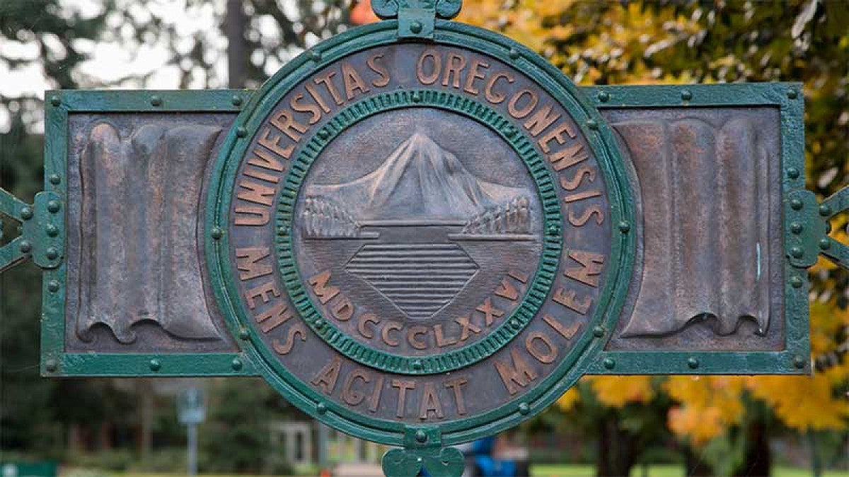 The UO seal on Dads Gate