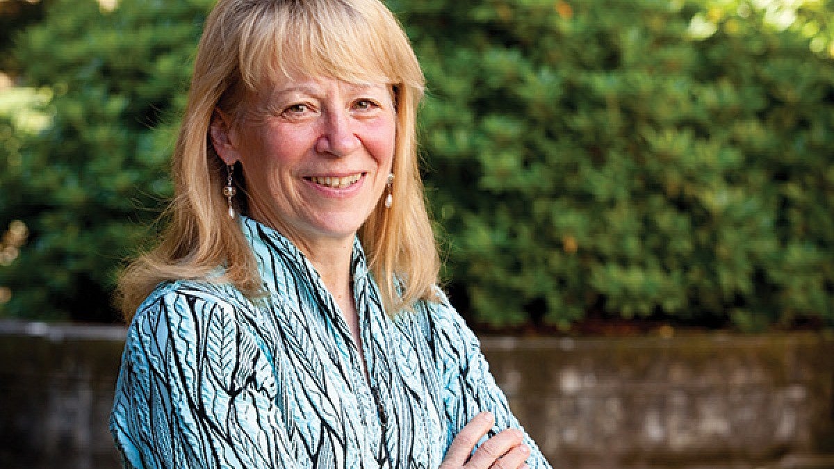 UO chemistry professor Geri Richmond 