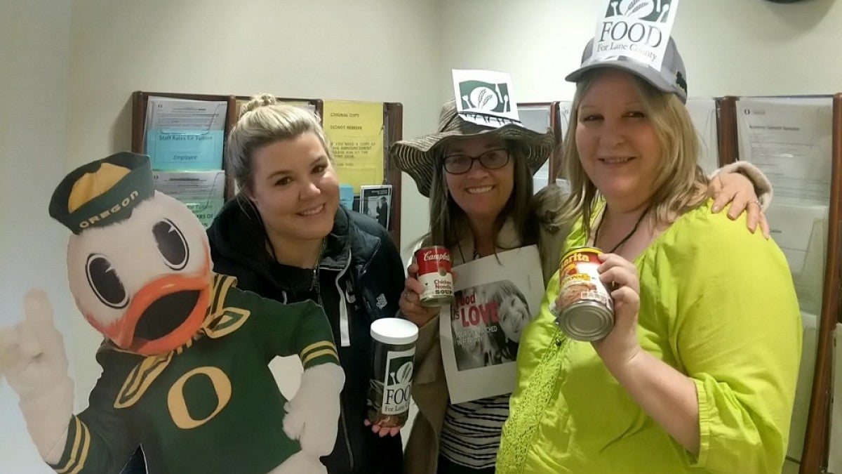 Food drive supporters