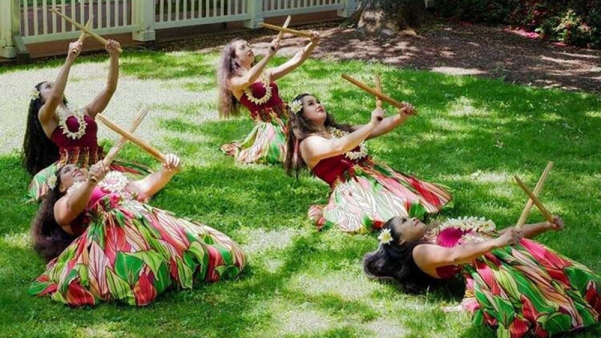 UO Hui ‘O Hawai’i performance