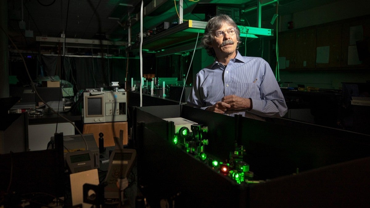 UO physics professor Mike Raymer